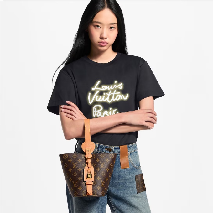 louis vuitton all in bb bucket shoulder handbag #m12925